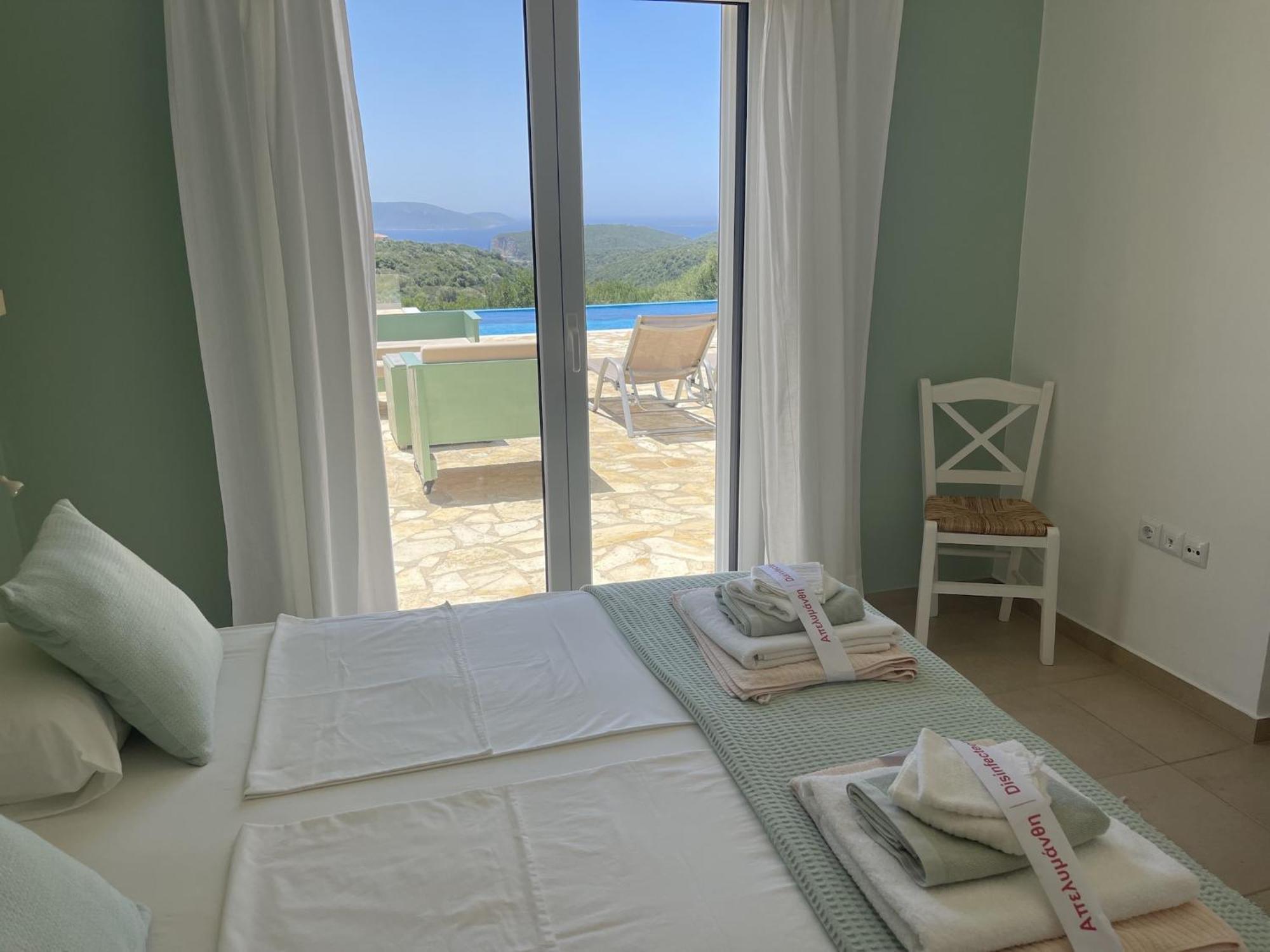 Luxurious Villa In Peloponnese With Swimming Pool Kamária Exteriér fotografie