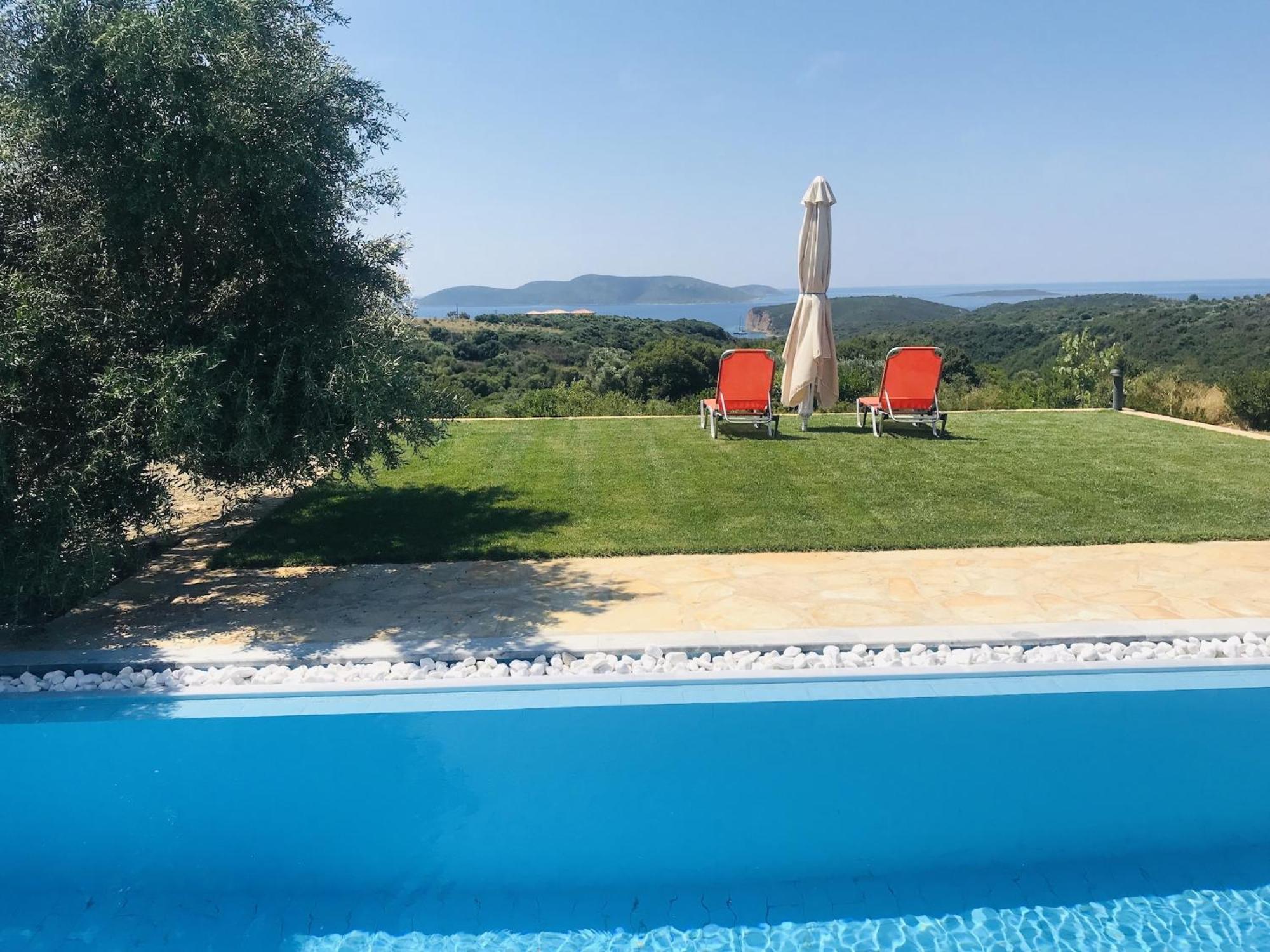 Luxurious Villa In Peloponnese With Swimming Pool Kamária Exteriér fotografie